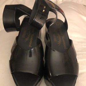 Viviane Westwood Black Melissa wedge